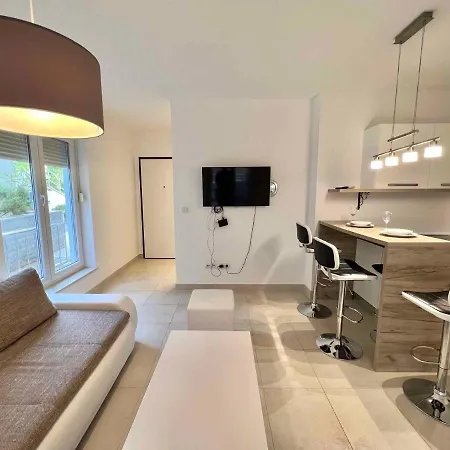 Apartament In 44150