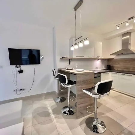 In 44150 Apartament *